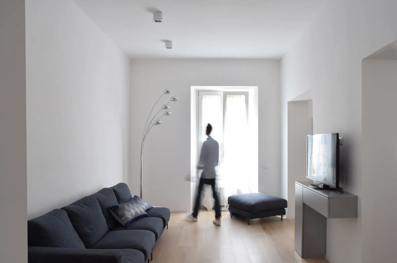Casa Scipioni: spazi fluidi e luminosi dopo l'intervento strutturale